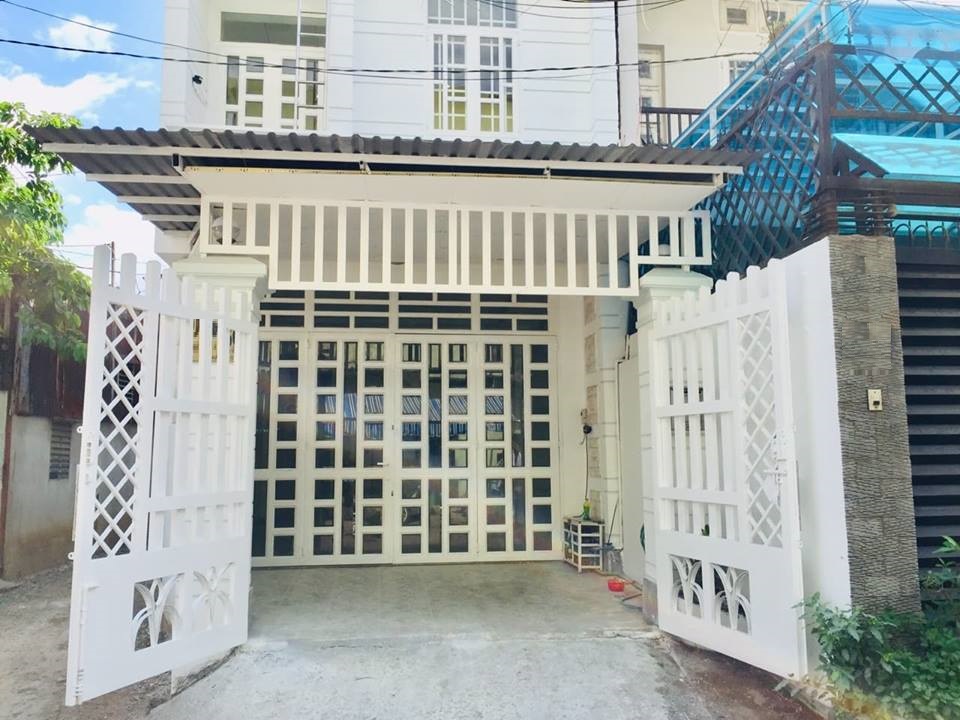 Cho thuê nhà nguyên căn HXT Phan Văn Trị, P11, Bình Thạnh