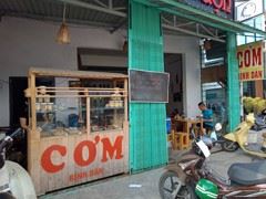 Sang quán ăn bánh cuốn nóng thịt nướng cuộn mặt tiền Bùi Quang Là, Gò Vấp, TP. HCM