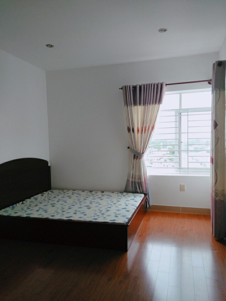 Cho thuê căn hộ chung cư Him Lam Nam Khánh Quận 8, full nội thất đầy đủ, nhà mới, sạch sẽ, 12tr/th