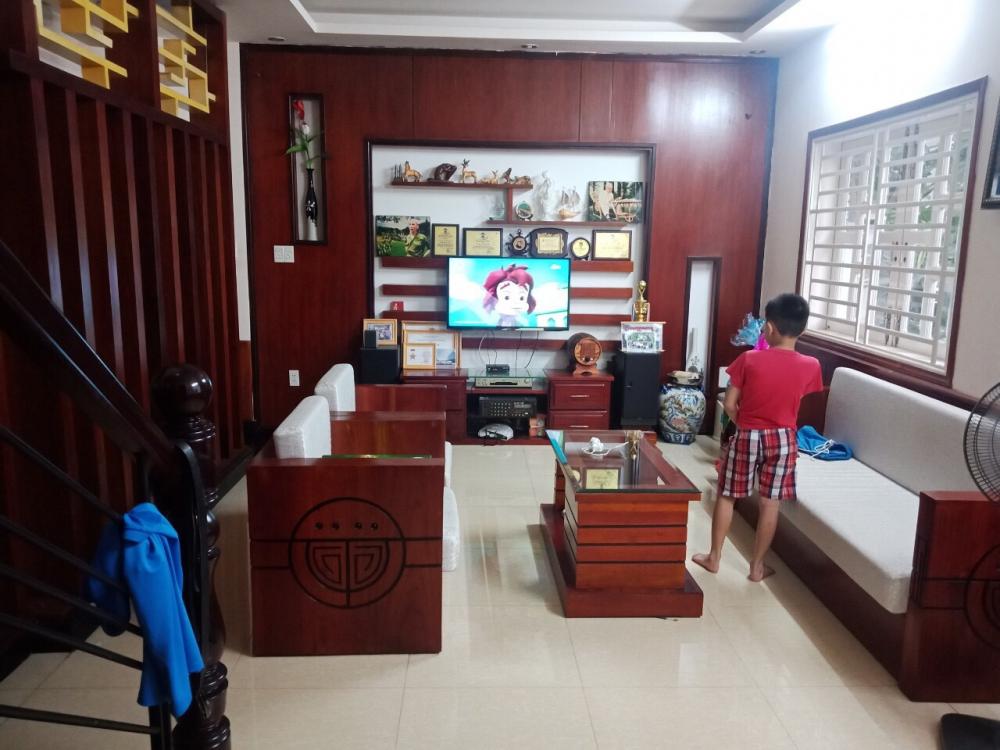 Cho thuê villa riêng tại Phường Bình An, Quận 2, Tp.HCM diện tích 550m2 giá 40 Triệu/tháng