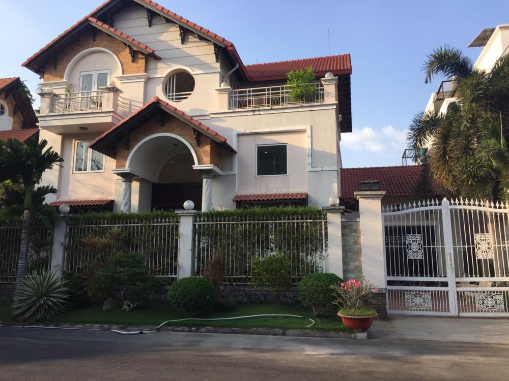  Cho thuê villa full nội thất khu 280 Lương Định Của, An Phú, Quận 2  35.000.000 đ 