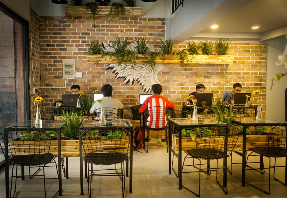 Sang quán cafe chung cư Thuận Việt, Lý Thường Kiệt, Quận 11