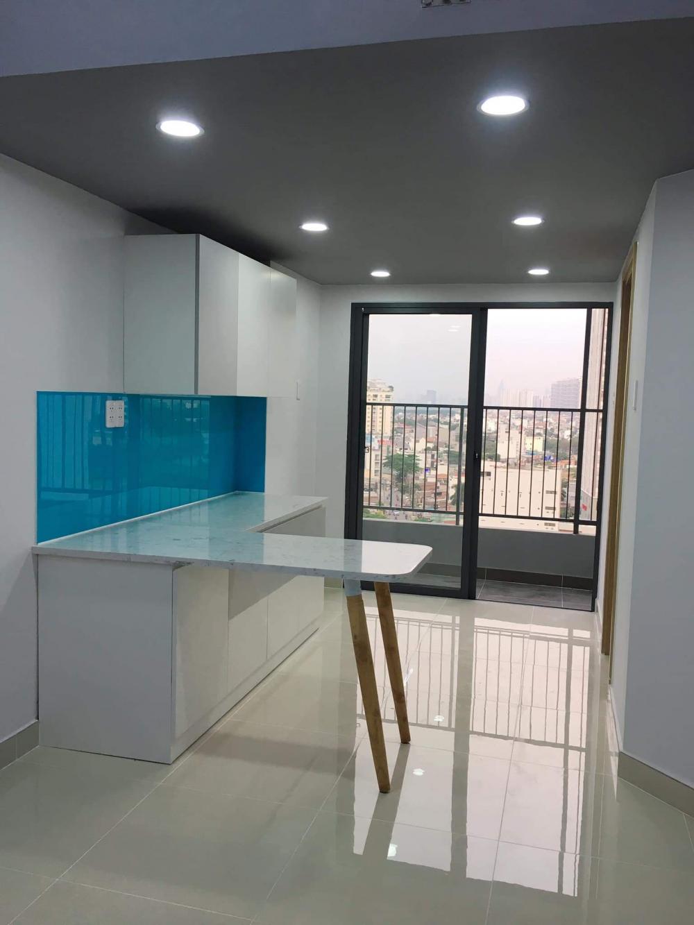 Cho thuê căn hộ Officetel La astoria 3, có 5 căn, dt: 31m2, có 1 lững, Giá 7 triệu . Lh 0918860304  
