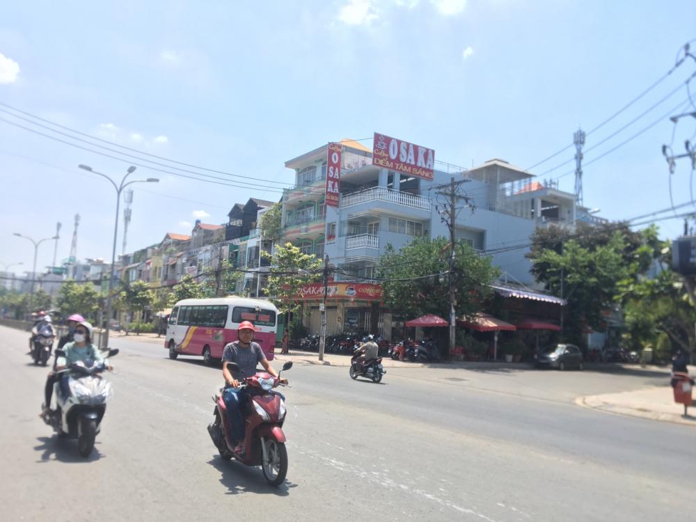 Cho thuê nhà mặt phố tại Đường Tạ Quang Bửu, Phường 5, Quận 8, Tp.HCM