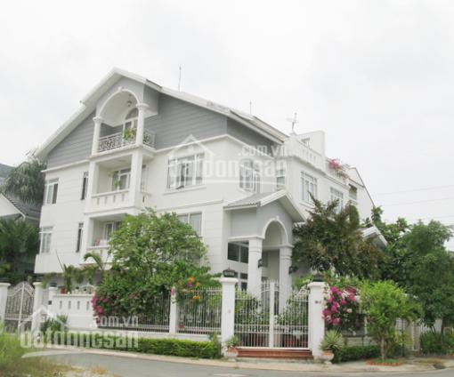 Bán Biệt thự Đơn lập Nam Thông 270m2 - Phú Mỹ Hưng - Q7 31 tỷ giá tốt LH: 0915 21 3434 PHONG.