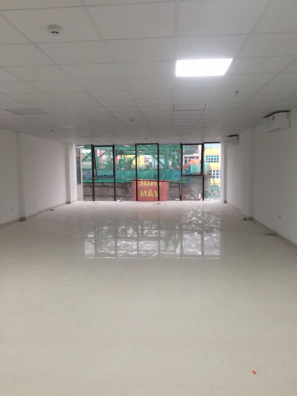 Còn duy nhất sàn văn phòng 150m2 thông sàn tầng 3 cho thuê mặt phố Trường Chinh,Nguyễn Trãi,Thanh