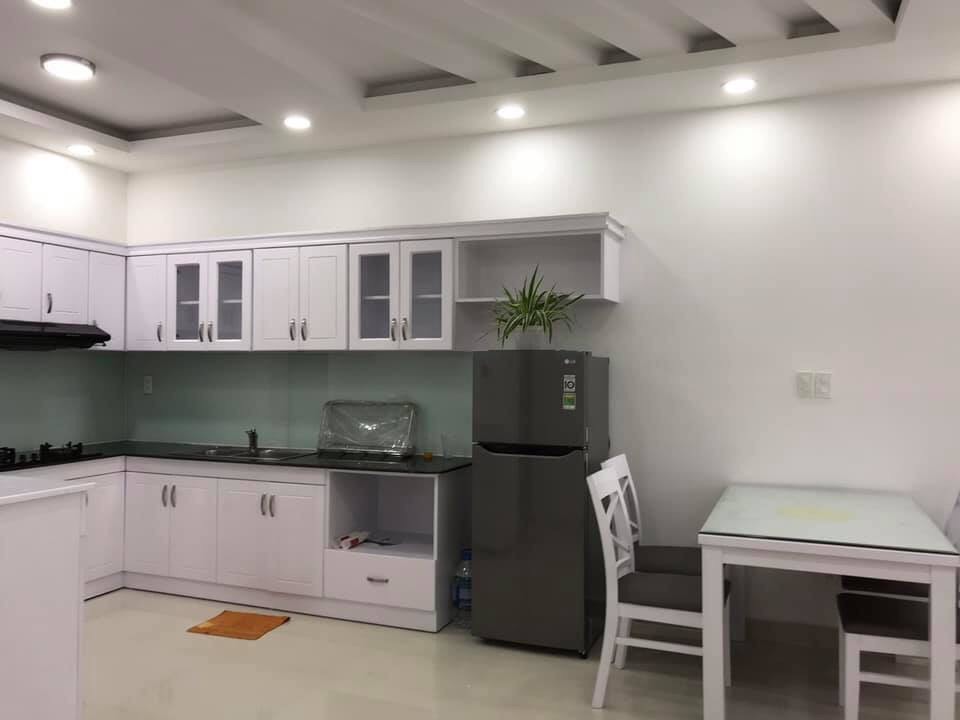 Bán gấp biệt thự Phú Mỹ Hưng quận 7 diện tích lớn, giá 22 tỷ, sổ hồng LH: 0915 21 3434 PHONG.