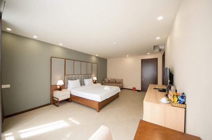Cho thuê khách sạn Phú Mỹ Hưng, 36 phòng mới 100% đầy đủ nội thất LH: 0915 21 3434 PHONG.