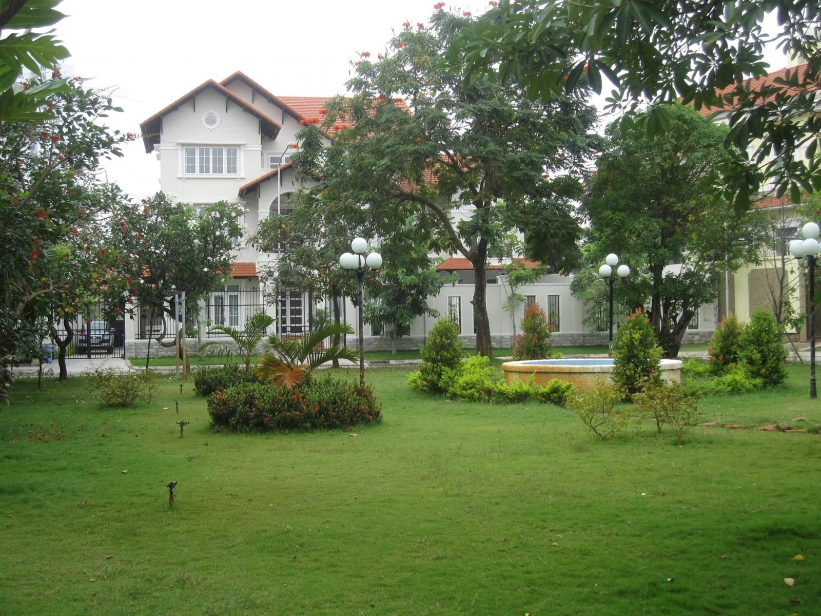 Cho Thuê Villa Khu Nguyễn Văn Hưởng 400m2 Sân Vườn Có Nội Thất