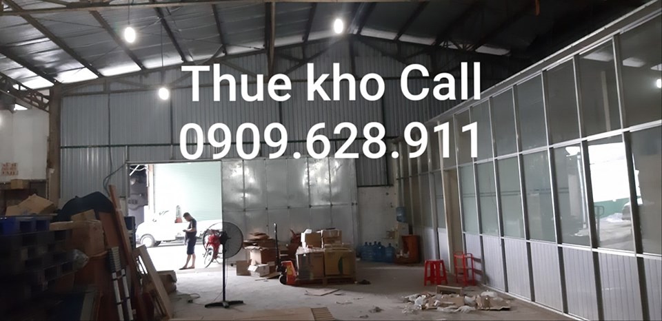 THUÊ KHO QUẬN 10 đường Nguyễn Tri Phương, DT 500m2 có kho giá rẻ 99.000đ/m2.