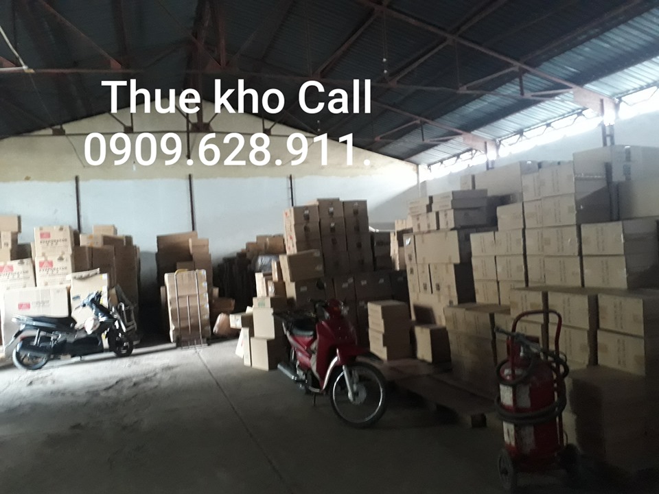 Thue kho Quận 4  giáp quận 1 trung tâm tphcm thuận tiện giao thông các quận huyện DT 300m đường Bến Vân Đồn.