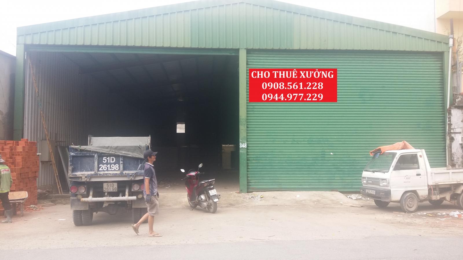 Cho thuê nhà xưởng nằm trên đường Lê Thị Riêng - Quận 12, dt: 400m2 giá 22tr/tháng. LH: 0937.388.709