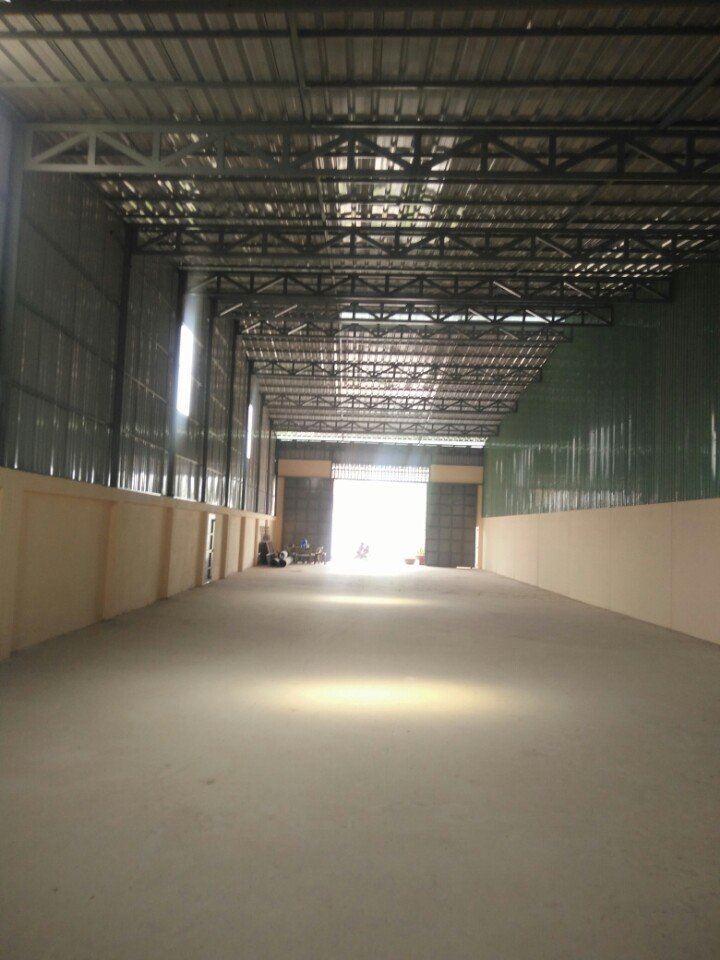 Cho thuê xưởng mới làm bao bì xong diện tích 900m2 giá 20tr/tháng ở P.Thạnh Xuân ,Quận 12