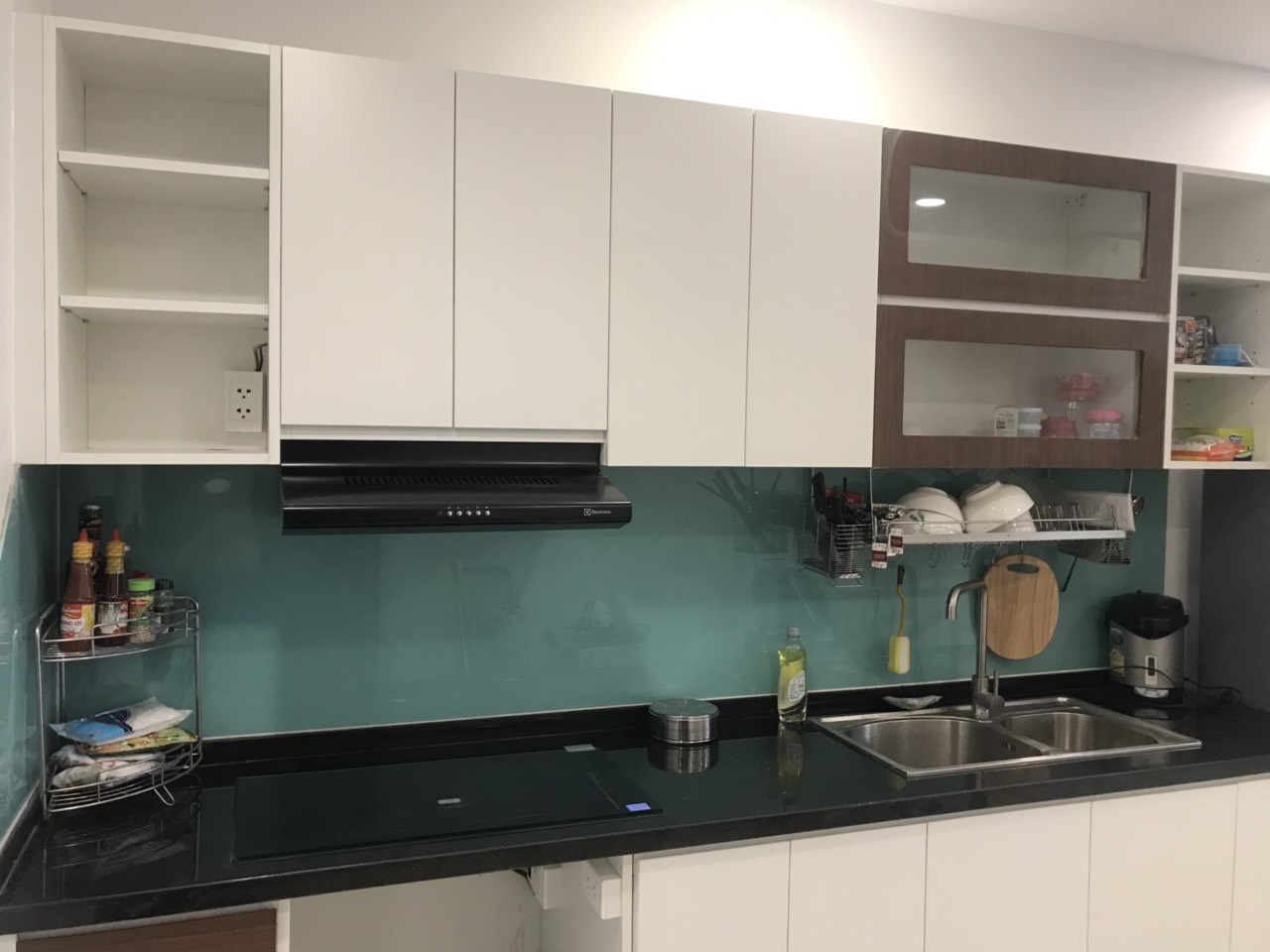 Chính chủ cần cho thuê CH pegasuite số 1002 Tạ Quang Bửu P6Q8, thiếu 1 ít nội thất giá 9tr/th