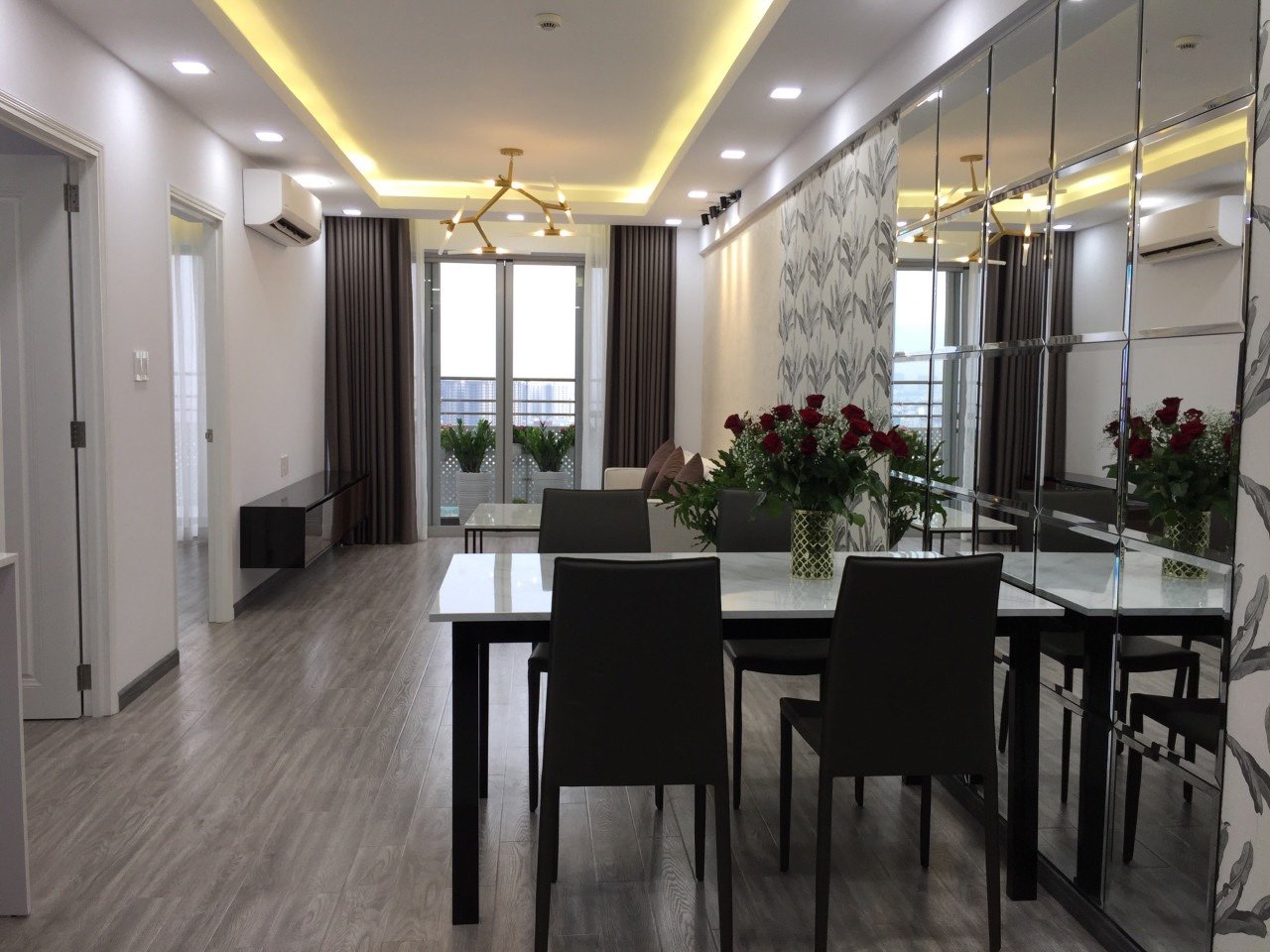 Cần cho thuê gấp căn hộ Scenic Valley 1, DT 110m2 3PN, 2WC, giá 32tr/th, 0915 21 3434 PHONG.