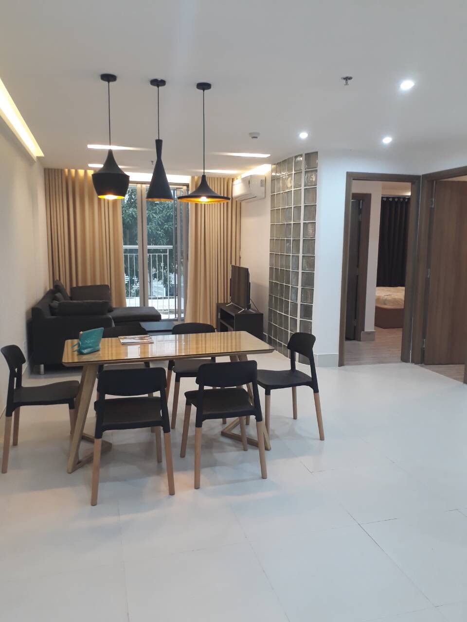 Cho thuê căn hộ đẹp lung linh Green Valley 2PN, lầu cao, full nội thất, chỉ 20 triệu/th LH: 0915 21 3434 PHONG.