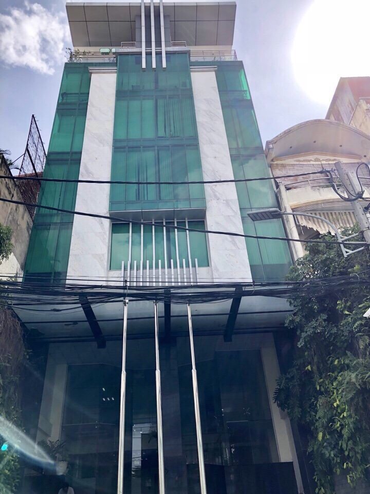Cho thuê tòa nhà MT Nguyễn Thị Minh Khai, Q1, DT: 12x19m, H, 8 lầu, giá 550 triệu/th. 