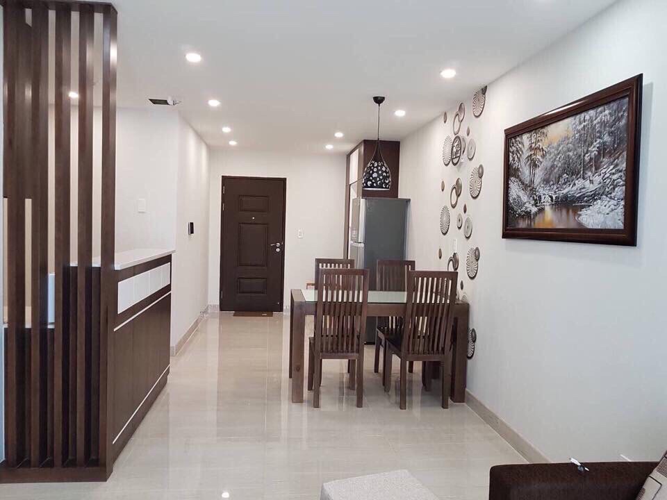 Cho thuê gấp căn hộ chung cư Scenic Valley 2, 77m2 nhà mới decor rất đẹp, giá 900$/tháng. LH: 0906.385.299  Hà 