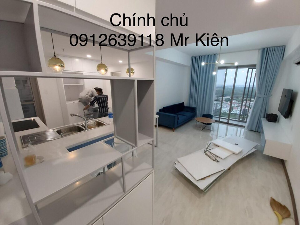 Tôi cần cho thuê gấp penthouse Sky 3, DT 265m2, cho thuê 35tr/th nhà đẹp lung linh LH 0912639118 Mr Kiên (MTG)