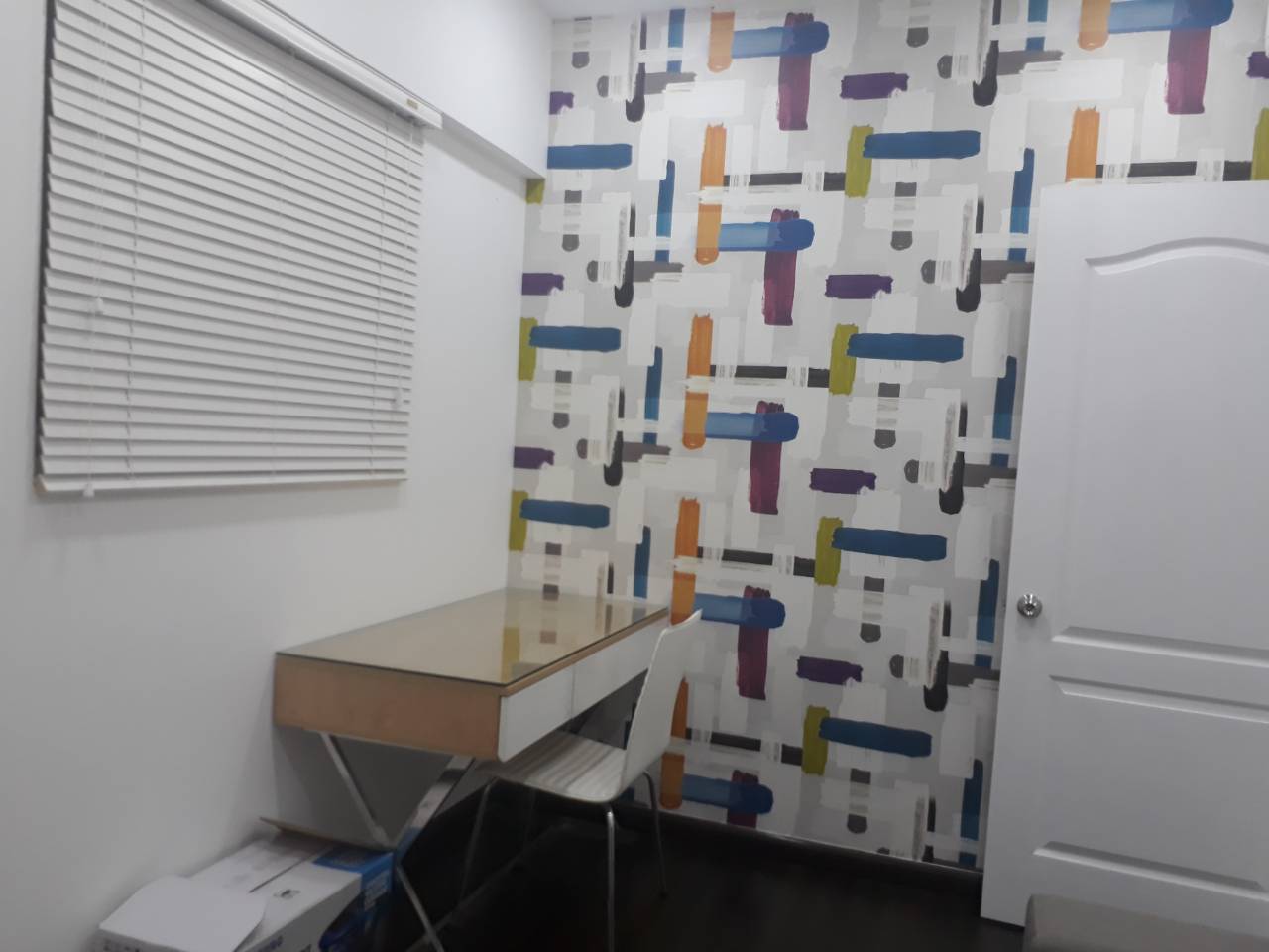 Cần cho thuê căn hộ Grand View C, DT 170m2, 3PN view sông, cạnh hồ bơi nội thất . Giá 29 tr/th LH  0906 385 299  (em hà )