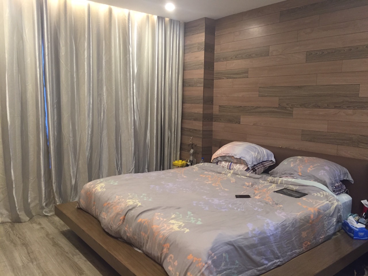 Chuyên cho thuê CH giá rẻ Grand View, DT 117m2,nhà đẹp lầu thoáng view sông, full nội thất chỉ 24 tr/tháng. LH: 0906 385 299  (em hà )