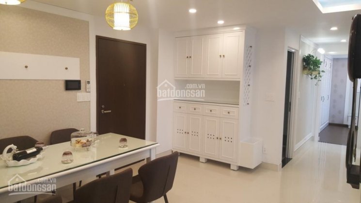 Chủ nhà đi xa cần  cho thuê gấp căn hộ Mỹ Khánh 2, nội thất cơ bản ,Nhà đẹp view thoáng, LH: 0906 385 299  (em hà )