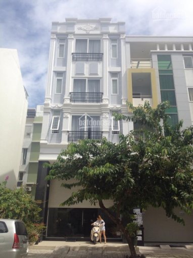 Cần bán nhà phố Hưng Gia - Hưng Phước, 1 trệt 4 lầu, giá tốt nhất thị trường 21 tỷ, LH 0915 21 3434 PHONG.