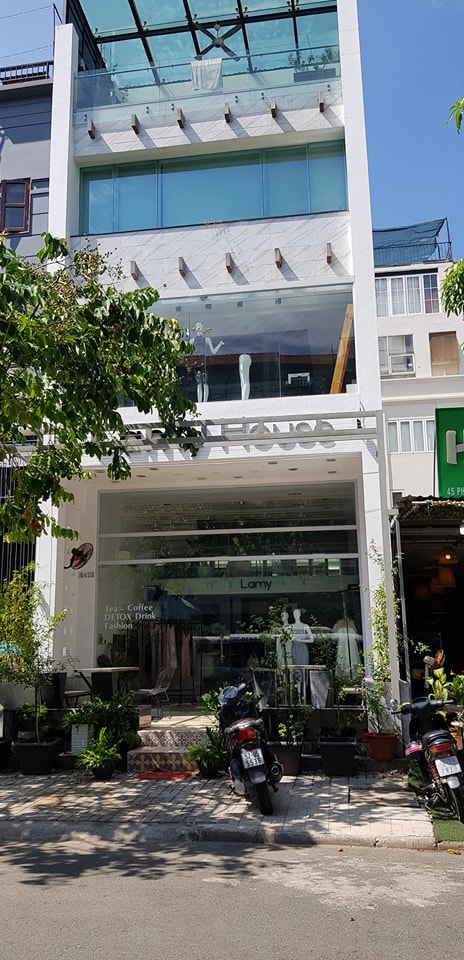 Bán nhà phố Hưng Gia Hưng Phước 6x18.5m đang có hợp đồng thuê, sầm uất, giá 21 tỷ 500 LH 0915 21 3434 PHONG.