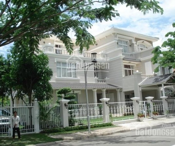 Cần cho thuê gấp biệt thự cao cấp PMH,Q7 nhà đẹp, giá rẻ. LH: 0917300798 Ms.Hằng