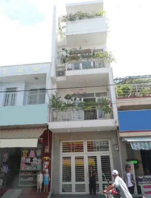 villa mặt tiền đường Trần Não, 4,3x25m, trệt, 3 lầu, 8 phòng