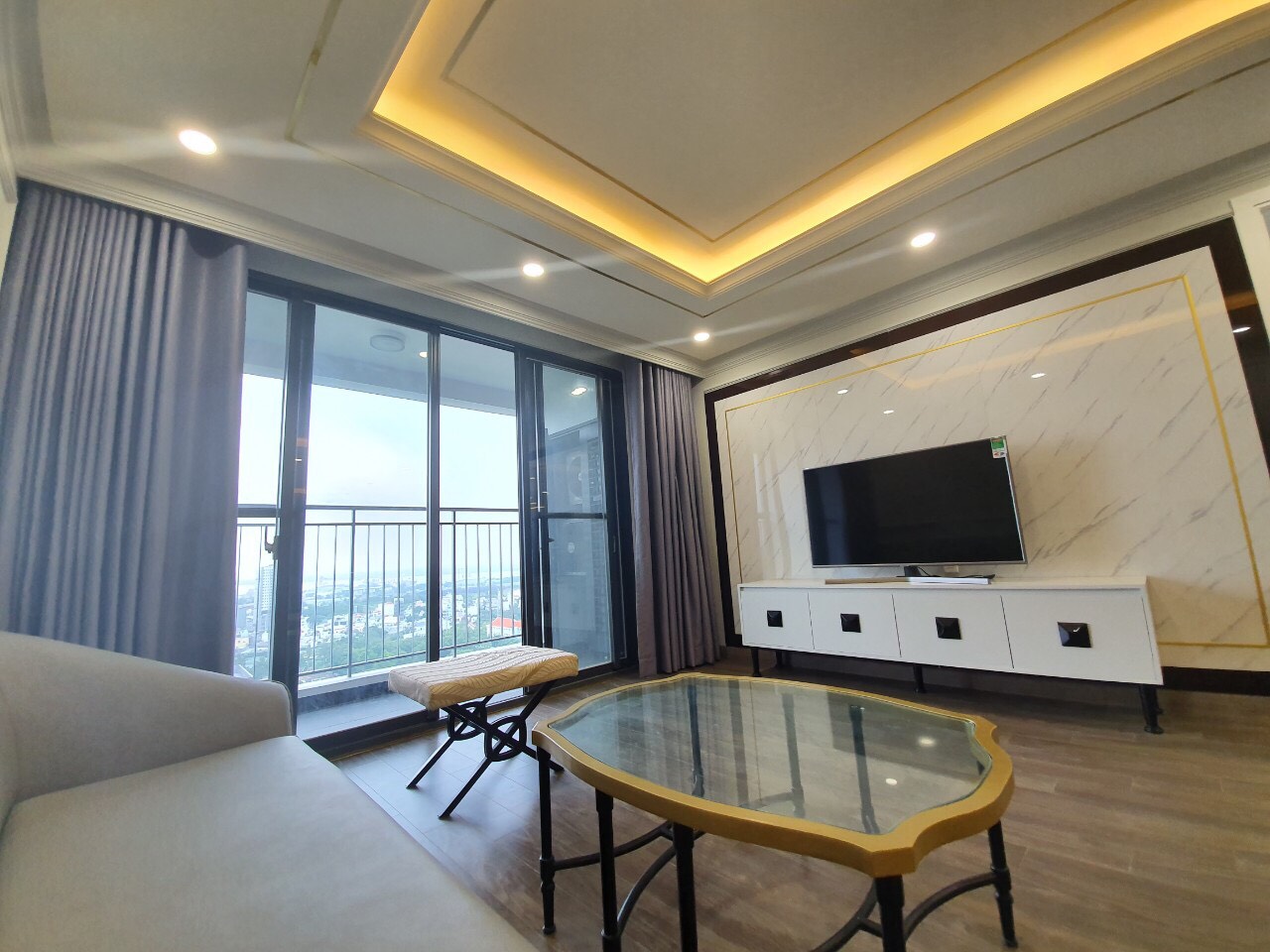 Căn hộ cao cấp Phú Mỹ Hưng Quận 7, nhà đẹp view hồ bơi, giá rẻ cao cấp LH: 0915 21 3434 PHONG.