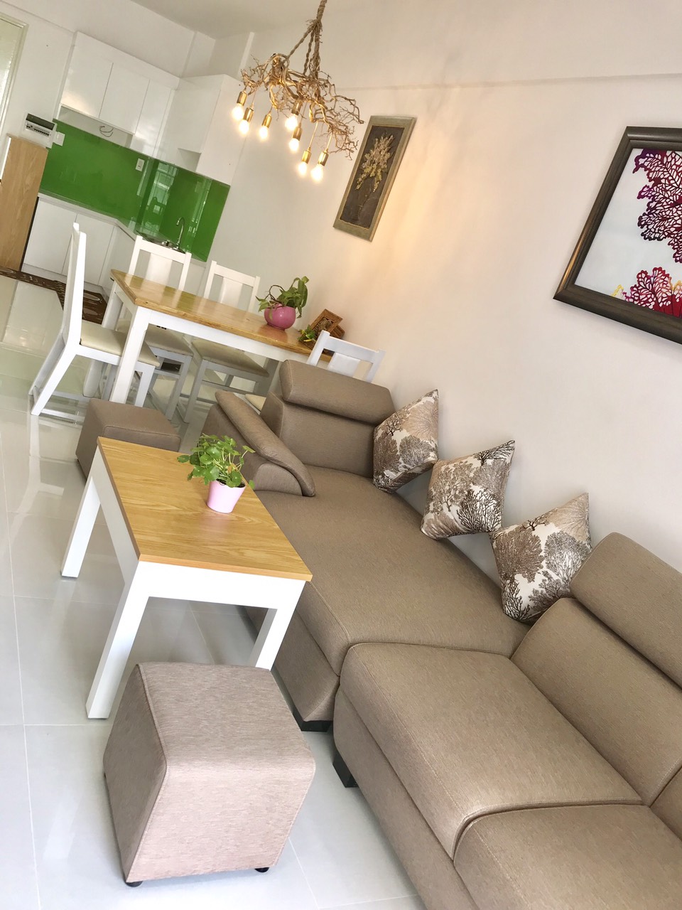 Chuyên cho thuê căn hộ CTL Tower, DT 68m2, 2PN, giá 8tr/th. LH: 0906881763