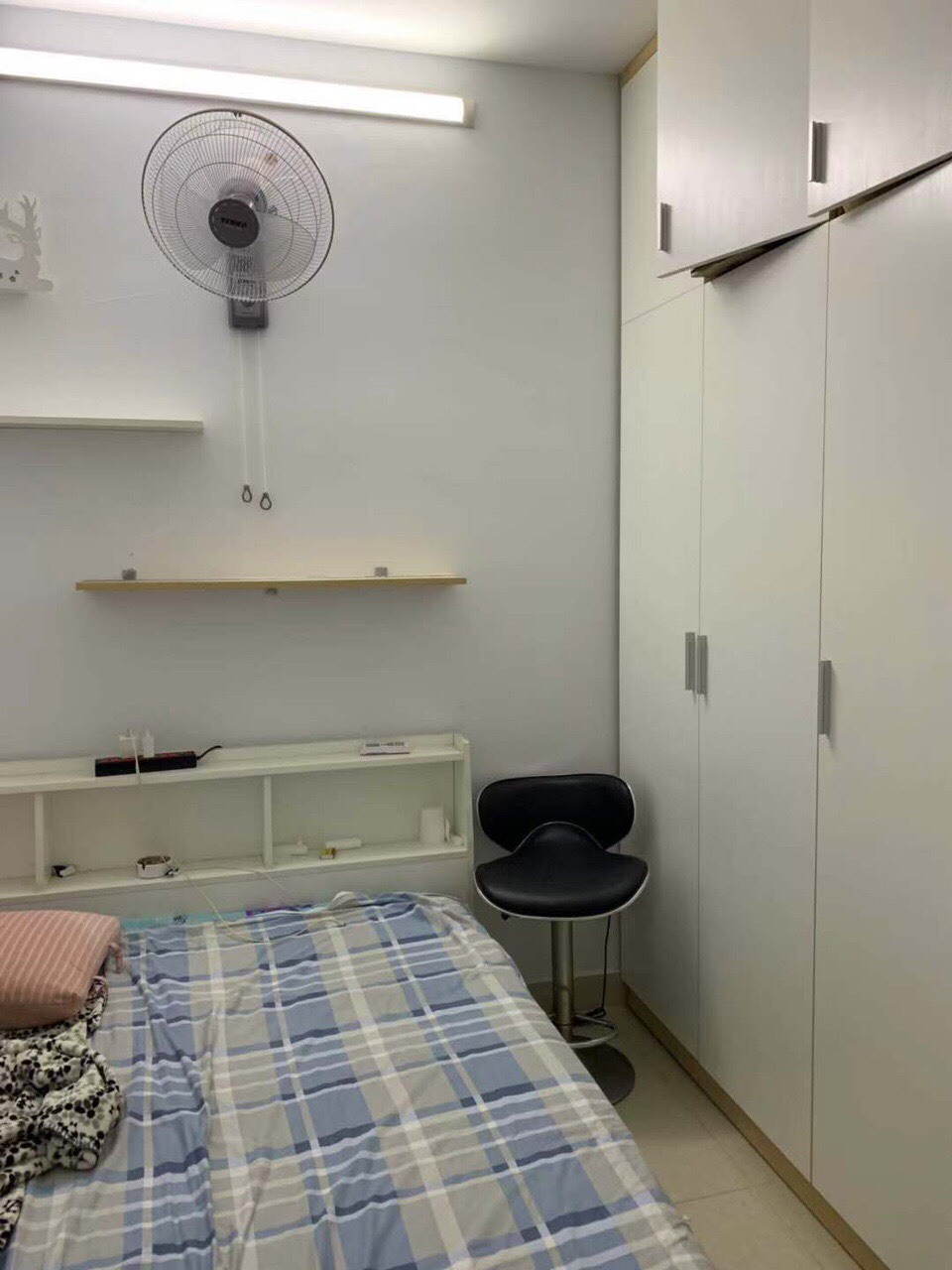 Cho thuê căn hộ Đại Thành, giá 7.5tr/tháng, 70m2, 2PN, 2WC, nhà trống, Liên Hệ Anh Nam