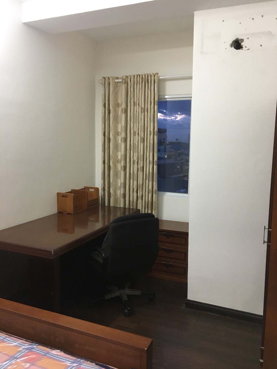 Cho thuê căn hộ Đại Thành, giá 8tr/tháng, 70m2, 2PN, 2WC, nhà trống, Liên Hệ Anh Nam
