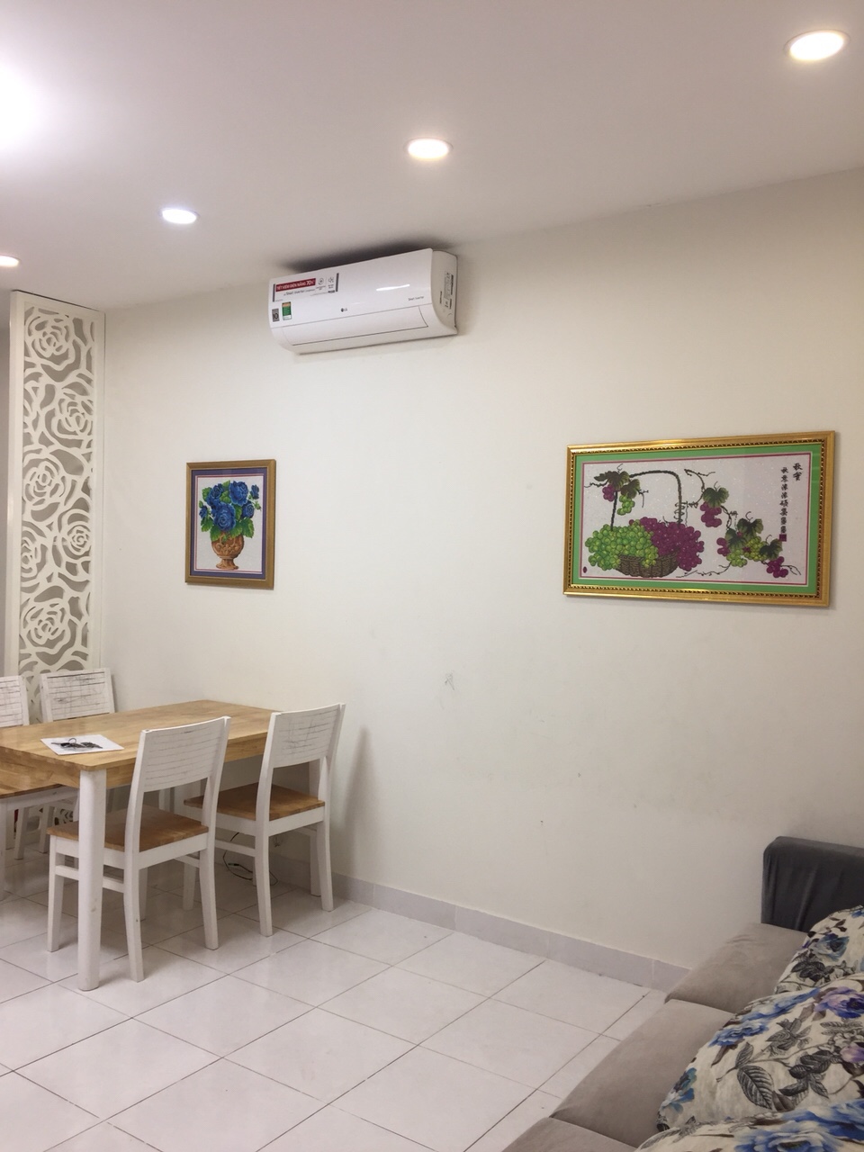 Cho thuê căn hộ Topaz Home, giá 7,5tr/th, DT 70m, 3PN, 2WC, nhà trống, LH 0906881763