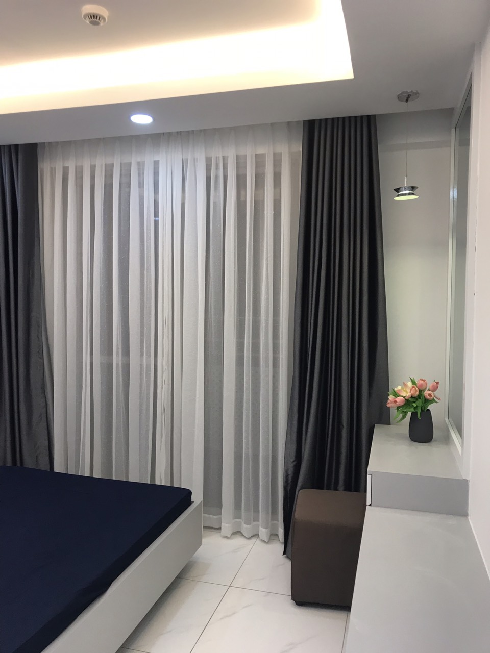 Cần cho thuê gấp căn hộ Green Valley 2PN 2 WC có DT: 96m2 nhà mới đẹp, thoáng mát, giá tốt. LH: 0915 21 3434 PHONG.