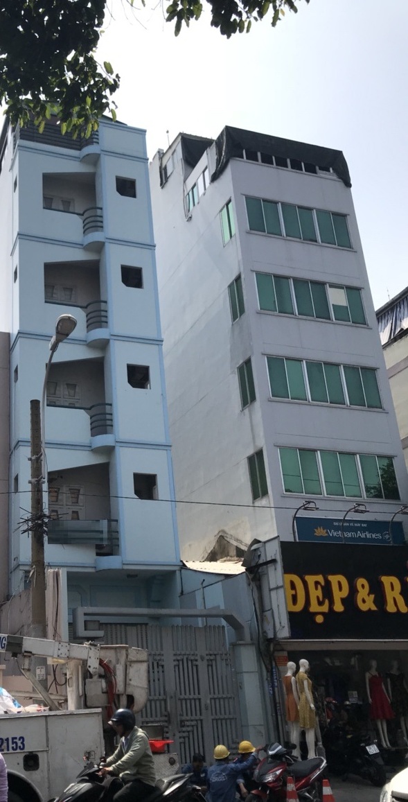 Cho thuê NCMT đường Nguyễn Văn Cừ, Q5: 3x10m, 5 tầng