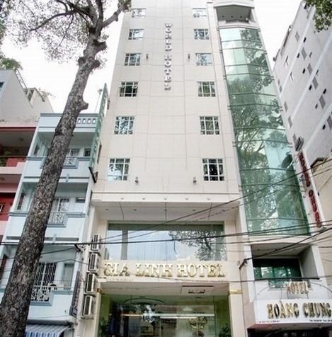 Cho thuê khách sạn  ngay Bùi Thị Xuân-Cống Quỳnh, Q.1, 19 phòng, (6x15m), Giá 140tr/Thg.