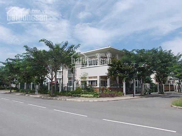 Cần cho thuê gấp biệt thự góc 2 MT nhà 5PN có hồ bơi nhìn trực diện công viên lớn Phú mỹ Hưng ,giá rẻ nhất khu