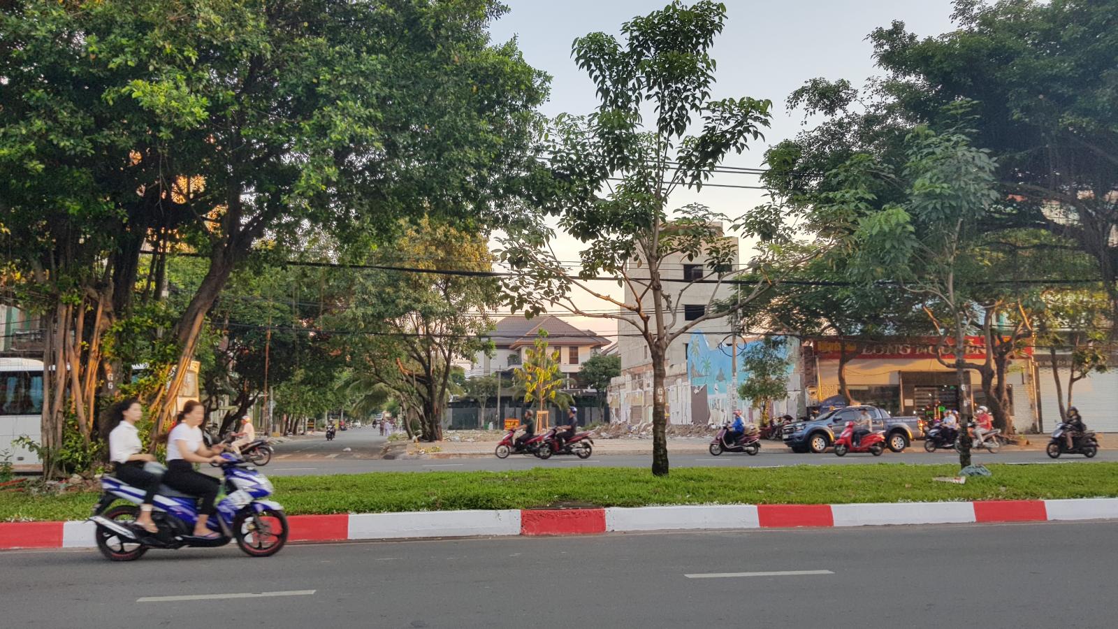 Góc 3 mặt tiền đường số 7 - Khu Tên Lửa, Bình Tân.