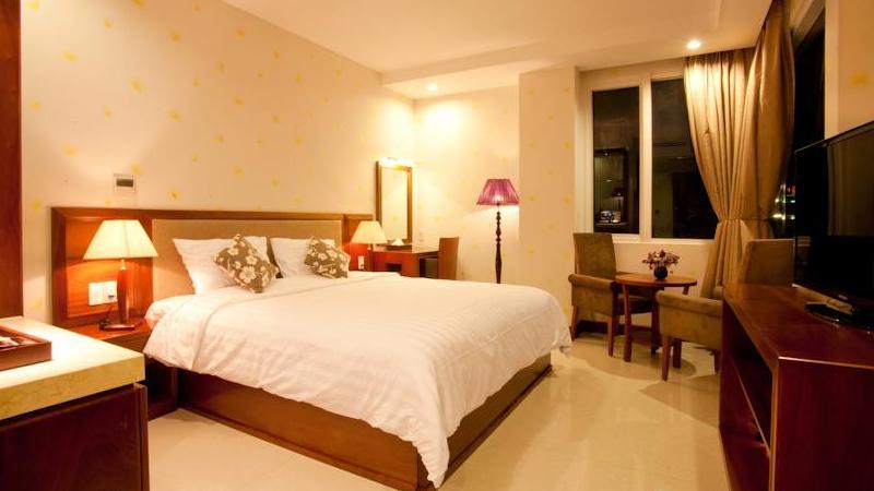 Cho thuê khách sạn 8 tầng MT Nguyễn Thái Học Q1 4x16m 140tr  - Diên tích: 4x16m