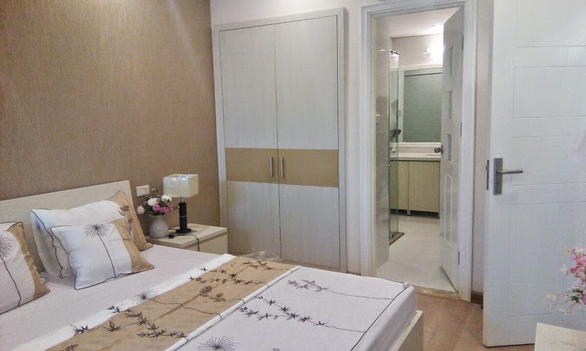 Cho thuê căn hộ chung cư Oriental Q.Tân Phú.80m,2pn,đầy đủ nội thất.vị trí mặt tiền đường Âu Cơ,giá 13.5tr/th Lh 0932204185