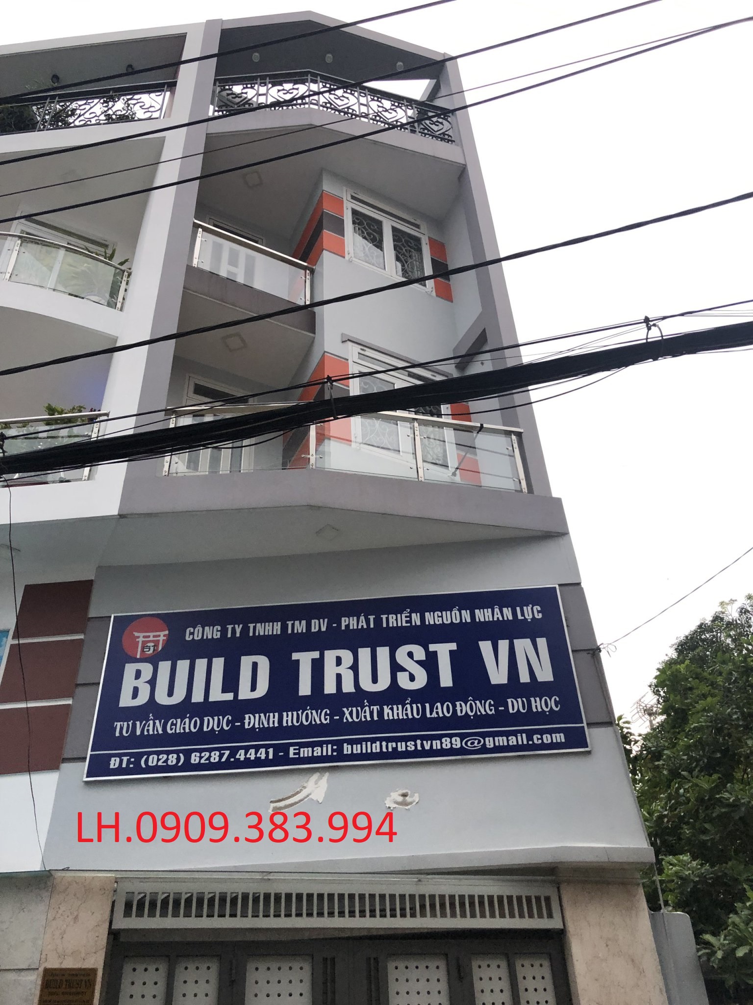Nhà HXT Lê Quang Định Mới 100% 4x12m_2L(6P-4WC) Giá 22tr