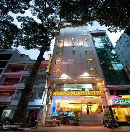 Cho thuê nhà mt đường Nguyễn Thái Học, quận 1, 4.1x20m, hầm 5L, st, giá 140tr/th,0855.333.707
