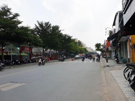CHO THUÊ MẶT BẰNG 3 MẶT TIỀN! SỐ 18D MT ĐƯỜNG PHAN VĂN TRỊ, P.10, GÒ VẤP. LH: 0938546479