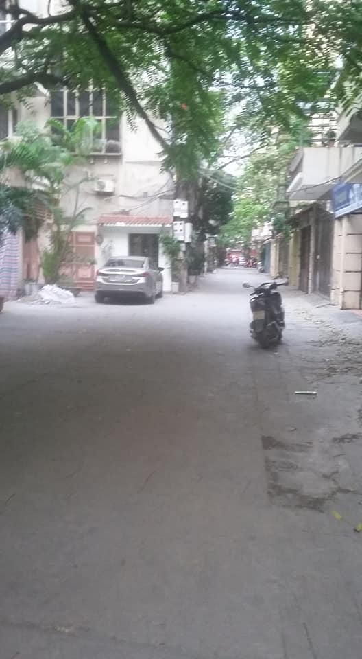 Nhà mặt phố Kim Mã, vỉa hè ô tô đỗ, kinh doanh siêu lãi, 67 m2, rộng 5m, 29.5 tỷ. 0342211968