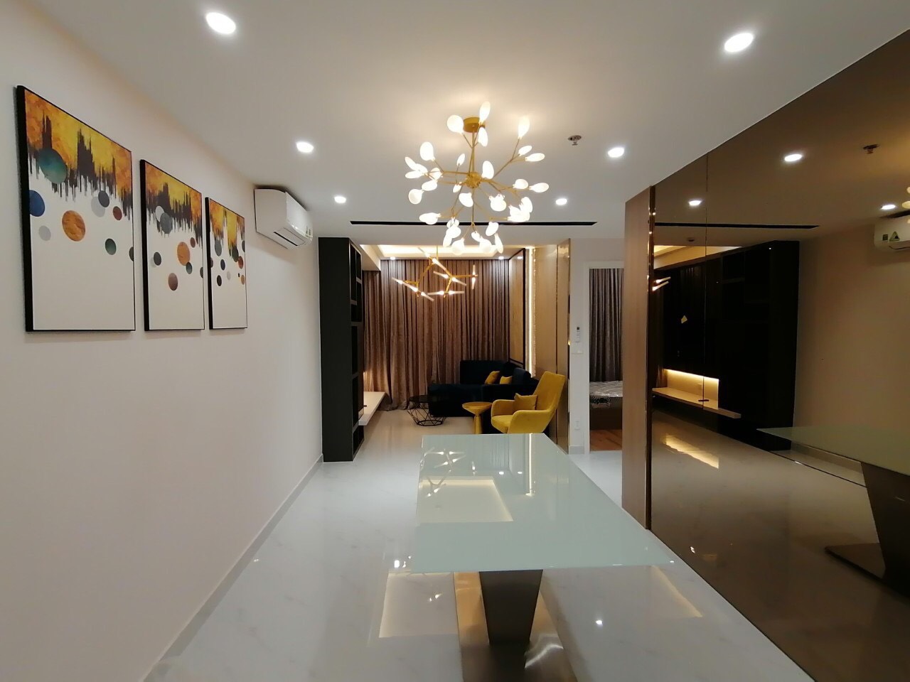 Cho thuê Green Valley 3PN, lầu cao, view sân golf, giá tốt , đầy đủ NTCC, LH 0906 385 299 ( em Hà )
