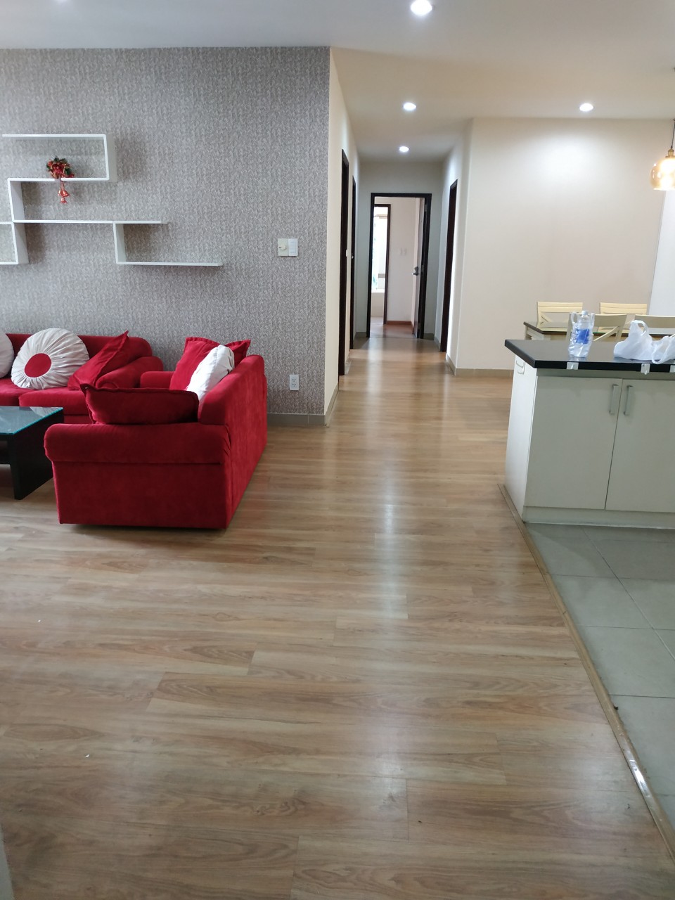 Cho thuê căn hộ Horizon Tower quận 1, 3PN có một số nội thất, 24tr thương lượng