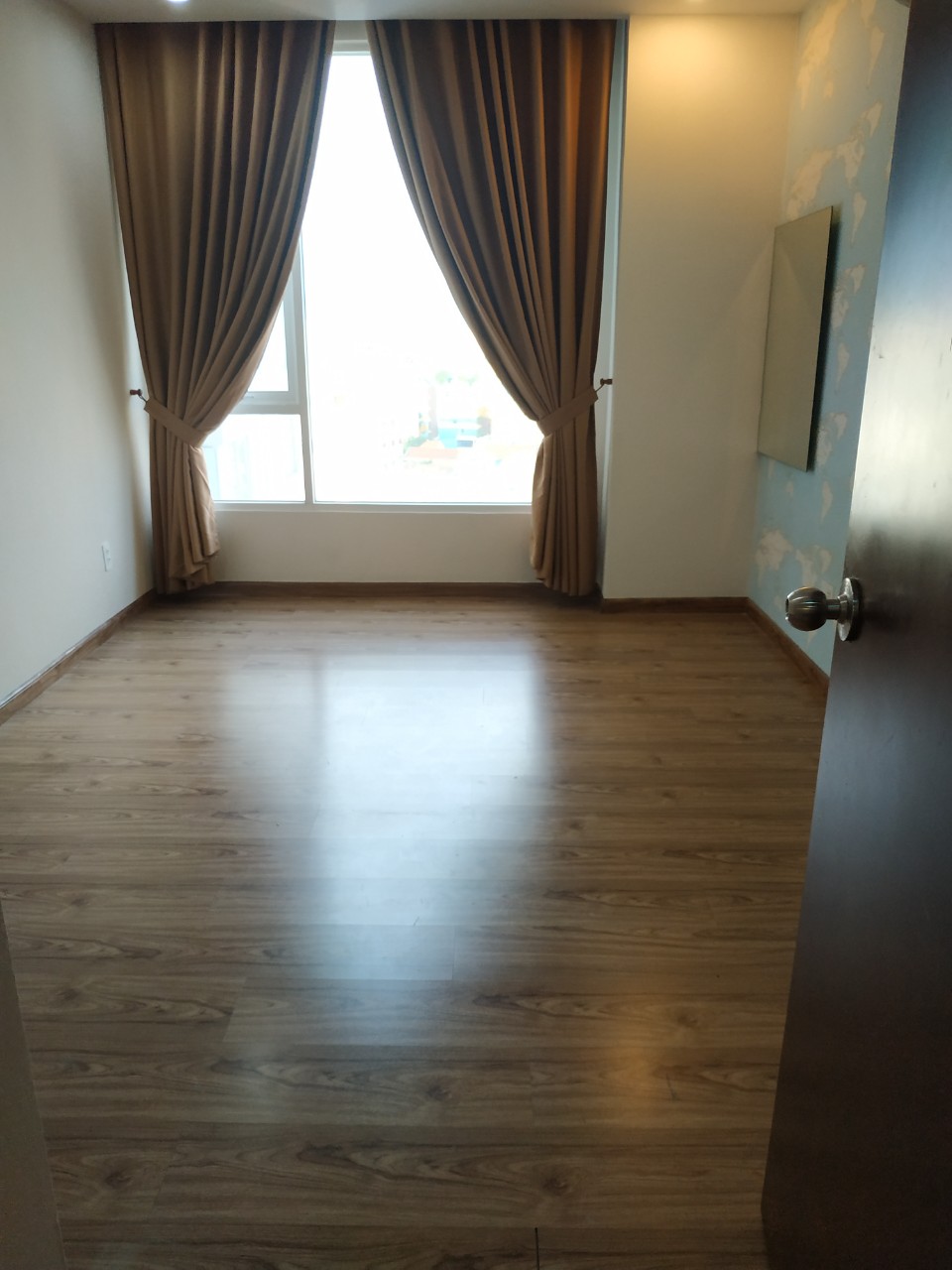 Cho thuê căn hộ Horizon Tower quận 1, 3PN có một số nội thất, 24tr thương lượng