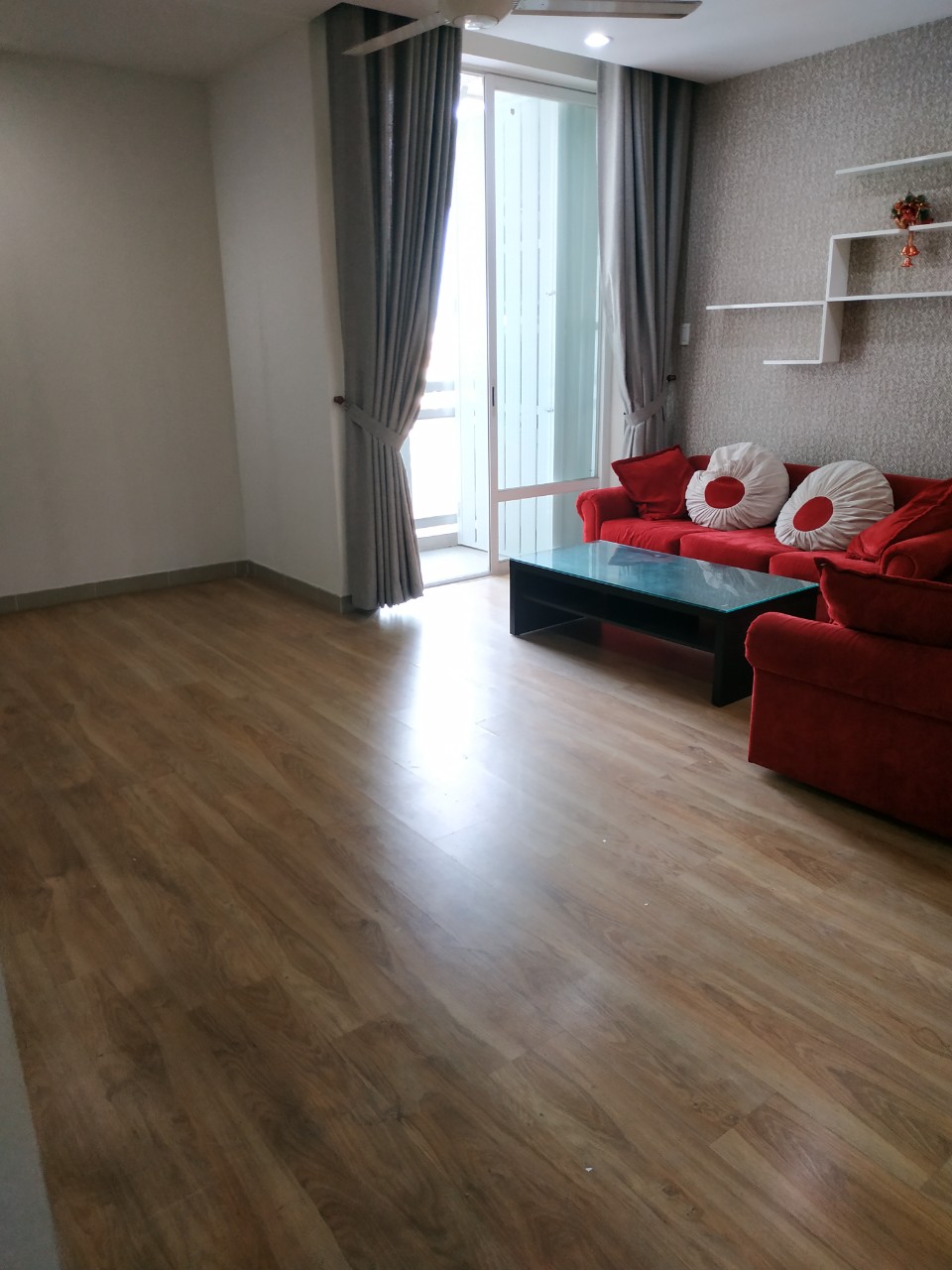 Cho thuê căn hộ Horizon Tower quận 1, 3PN có một số nội thất, 24tr thương lượng